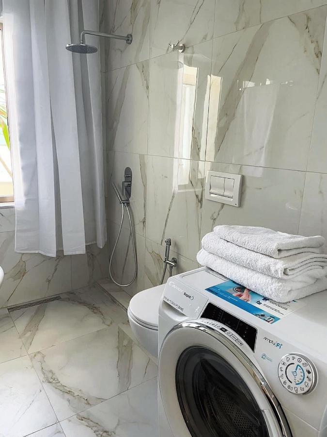Central City Apartment Тирана Экстерьер фото