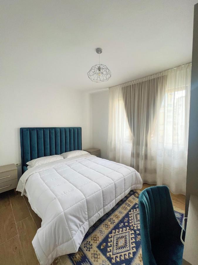 Central City Apartment Тирана Экстерьер фото