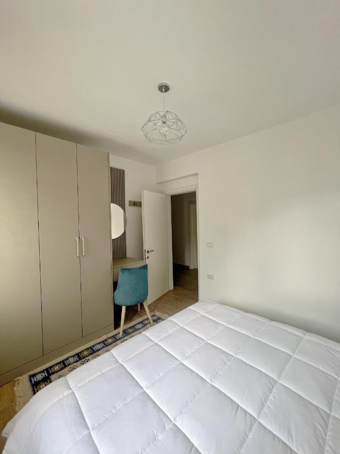 Central City Apartment Тирана Экстерьер фото
